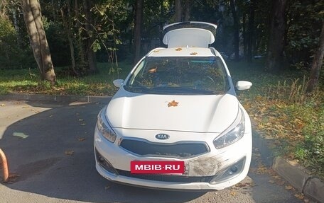 KIA cee'd III, 2018 год, 900 000 рублей, 6 фотография