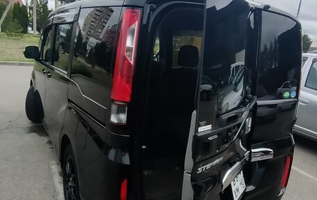 Honda Stepwgn IV, 2017 год, 2 250 000 рублей, 5 фотография