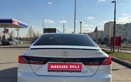 Toyota Camry, 2024 год, 4 950 000 рублей, 5 фотография