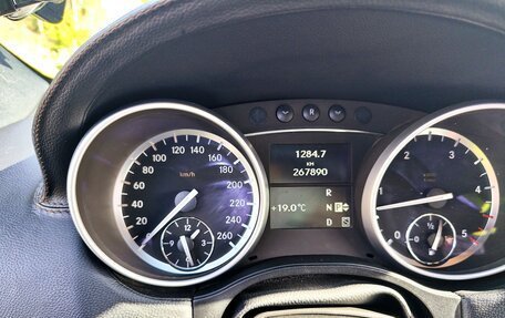 Mercedes-Benz GL-Класс, 2012 год, 2 300 000 рублей, 13 фотография