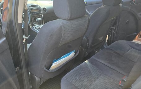Toyota Matrix, 2006 год, 550 000 рублей, 9 фотография