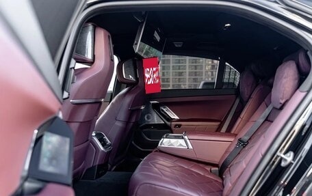 BMW 7 серия, 2022 год, 13 490 000 рублей, 34 фотография