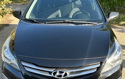 Hyundai Solaris II рестайлинг, 2015 год, 1 050 000 рублей, 1 фотография