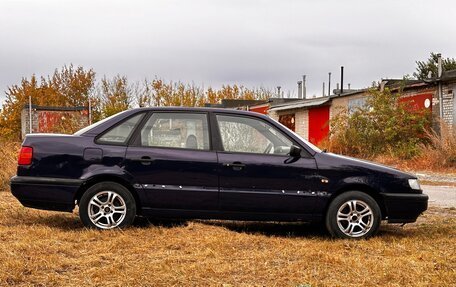 Volkswagen Passat B4, 1995 год, 190 000 рублей, 9 фотография