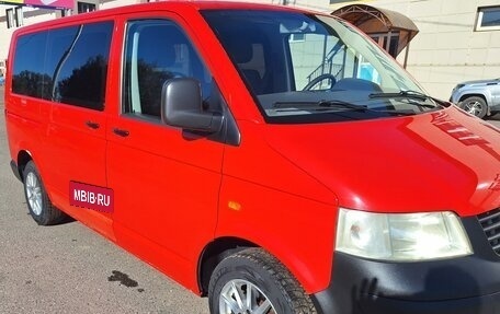 Volkswagen Transporter T5 рестайлинг, 2004 год, 1 550 000 рублей, 8 фотография