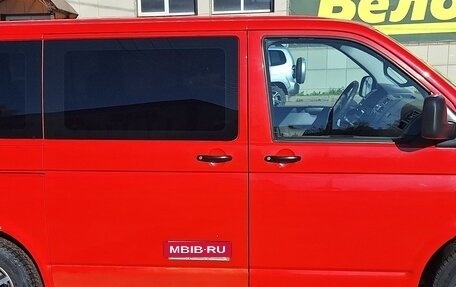 Volkswagen Transporter T5 рестайлинг, 2004 год, 1 550 000 рублей, 9 фотография