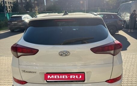 Hyundai Tucson III, 2016 год, 1 800 000 рублей, 6 фотография