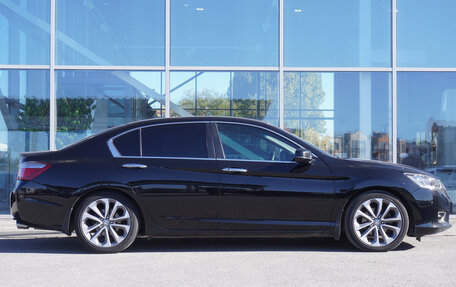 Honda Accord IX рестайлинг, 2013 год, 1 385 000 рублей, 4 фотография