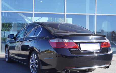 Honda Accord IX рестайлинг, 2013 год, 1 385 000 рублей, 7 фотография