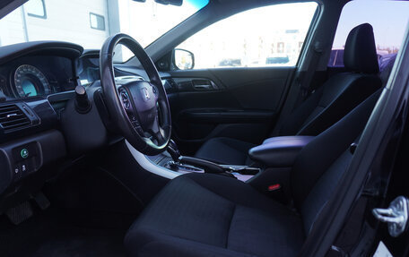 Honda Accord IX рестайлинг, 2013 год, 1 385 000 рублей, 9 фотография