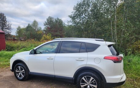 Toyota RAV4, 2016 год, 2 070 000 рублей, 3 фотография