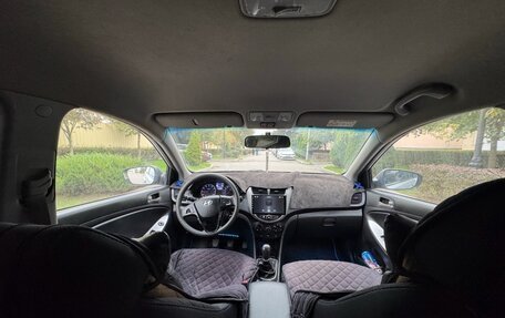 Hyundai Solaris II рестайлинг, 2014 год, 650 000 рублей, 14 фотография