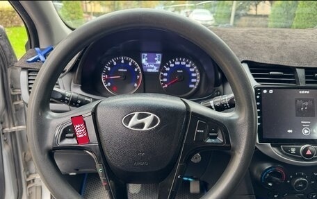 Hyundai Solaris II рестайлинг, 2014 год, 650 000 рублей, 15 фотография