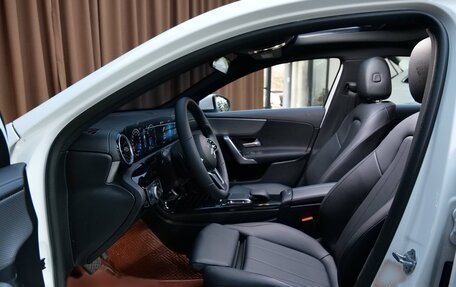 Mercedes-Benz A-Класс, 2022 год, 2 281 000 рублей, 8 фотография