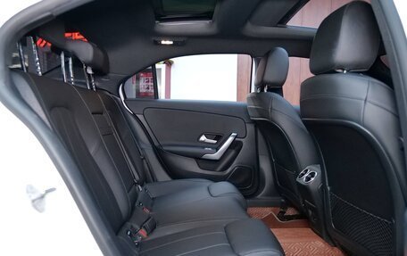 Mercedes-Benz A-Класс, 2022 год, 2 281 000 рублей, 20 фотография