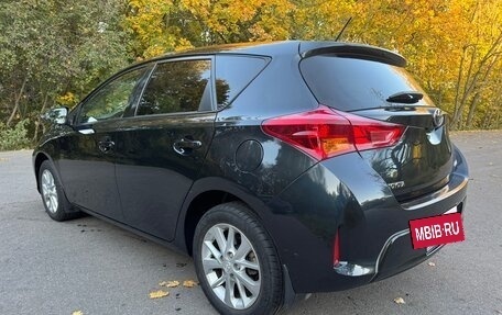 Toyota Auris II, 2014 год, 1 670 000 рублей, 6 фотография