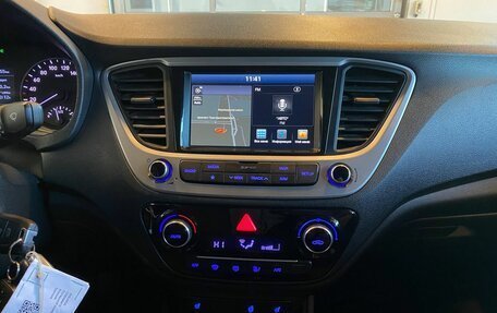 Hyundai Solaris II рестайлинг, 2018 год, 1 395 000 рублей, 13 фотография