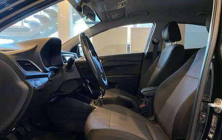 Hyundai Solaris II рестайлинг, 2018 год, 1 395 000 рублей, 16 фотография