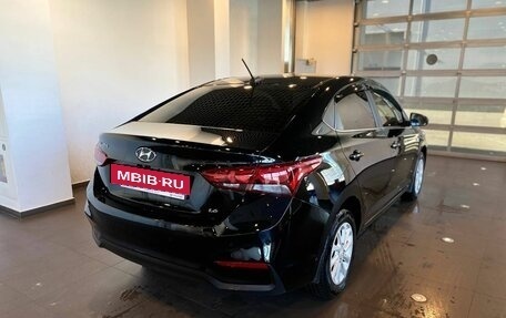 Hyundai Solaris II рестайлинг, 2018 год, 1 395 000 рублей, 3 фотография