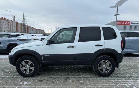 Chevrolet Niva I рестайлинг, 2018 год, 789 000 рублей, 5 фотография