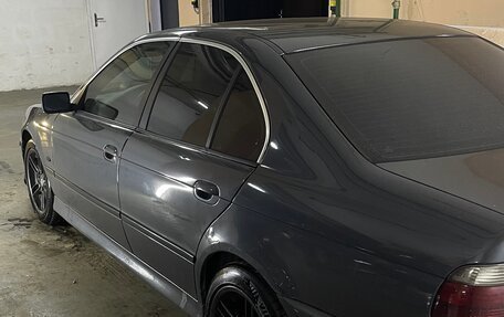 BMW 5 серия, 1998 год, 730 000 рублей, 7 фотография