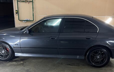 BMW 5 серия, 1998 год, 730 000 рублей, 8 фотография