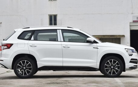 Skoda Karoq I, 2025 год, 2 373 000 рублей, 8 фотография