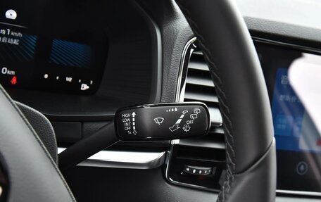 Skoda Karoq I, 2025 год, 2 373 000 рублей, 19 фотография