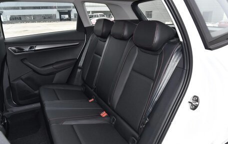 Skoda Karoq I, 2025 год, 2 373 000 рублей, 23 фотография