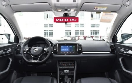 Skoda Karoq I, 2025 год, 2 373 000 рублей, 17 фотография