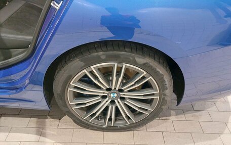 BMW 3 серия, 2019 год, 3 800 000 рублей, 9 фотография