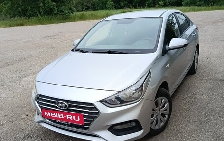 Hyundai Solaris II рестайлинг, 2018 год, 1 085 000 рублей, 14 фотография