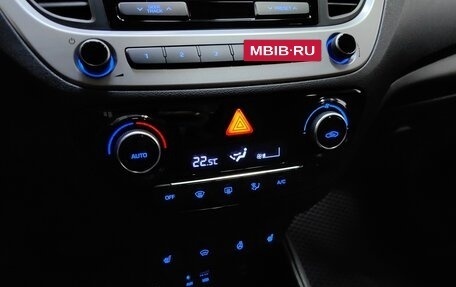 Hyundai Solaris II рестайлинг, 2018 год, 999 000 рублей, 15 фотография