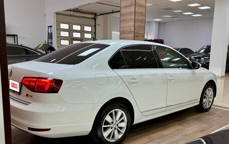 Volkswagen Jetta VI, 2016 год, 1 420 000 рублей, 5 фотография