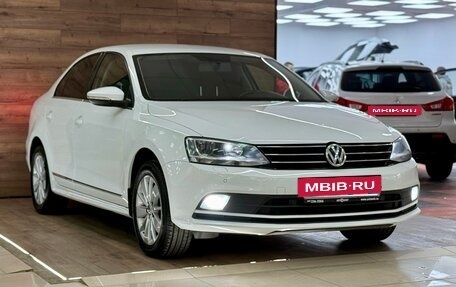Volkswagen Jetta VI, 2016 год, 1 420 000 рублей, 2 фотография