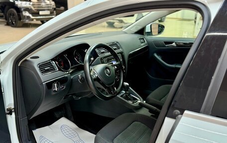 Volkswagen Jetta VI, 2016 год, 1 420 000 рублей, 17 фотография