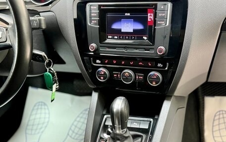 Volkswagen Jetta VI, 2016 год, 1 420 000 рублей, 28 фотография