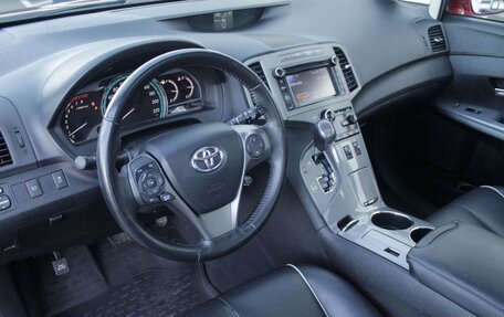 Toyota Venza I, 2013 год, 1 379 000 рублей, 11 фотография