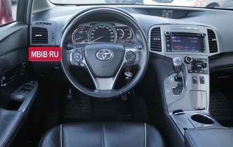 Toyota Venza I, 2013 год, 1 379 000 рублей, 12 фотография