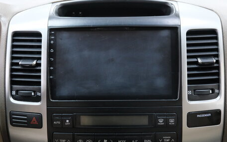 Toyota Land Cruiser Prado 120 рестайлинг, 2006 год, 1 599 000 рублей, 14 фотография