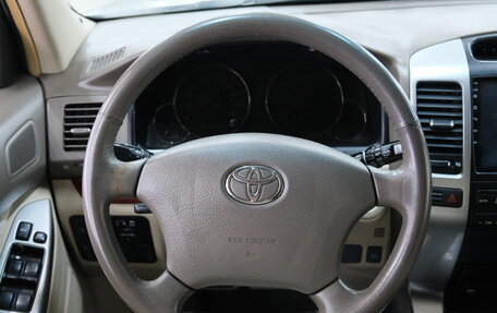 Toyota Land Cruiser Prado 120 рестайлинг, 2006 год, 1 599 000 рублей, 11 фотография