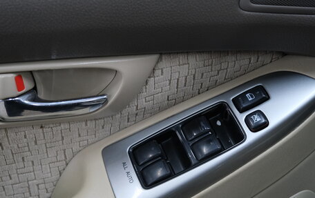 Toyota Land Cruiser Prado 120 рестайлинг, 2006 год, 1 599 000 рублей, 9 фотография