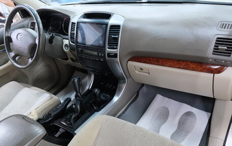 Toyota Land Cruiser Prado 120 рестайлинг, 2006 год, 1 599 000 рублей, 17 фотография