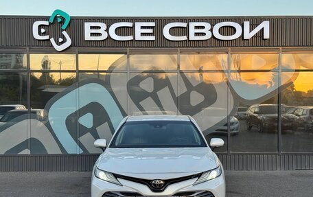 Toyota Camry, 2018 год, 2 750 000 рублей, 5 фотография