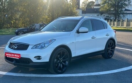 Infiniti EX, 2013 год, 2 050 000 рублей, 2 фотография