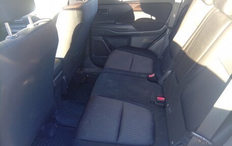 Mitsubishi Outlander III рестайлинг 3, 2012 год, 1 250 000 рублей, 18 фотография