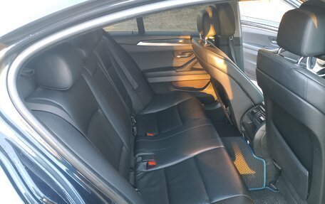 BMW 5 серия, 2010 год, 1 320 000 рублей, 12 фотография