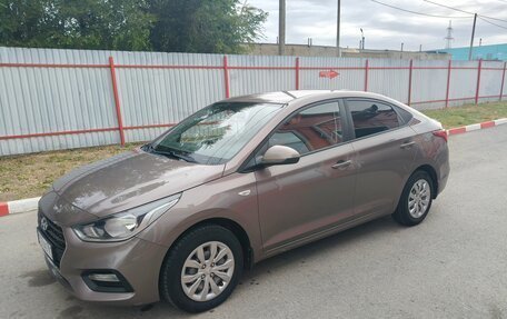 Hyundai Solaris II рестайлинг, 2019 год, 1 450 000 рублей, 6 фотография