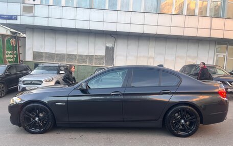 BMW 5 серия, 2012 год, 1 800 000 рублей, 4 фотография
