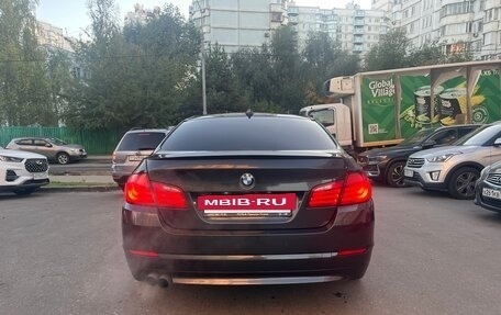 BMW 5 серия, 2012 год, 1 800 000 рублей, 3 фотография